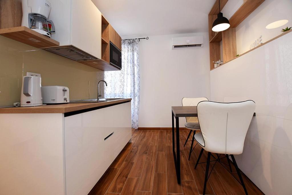 Apartamento 4 Corner The Center Of The Old Town Zadar Exterior foto